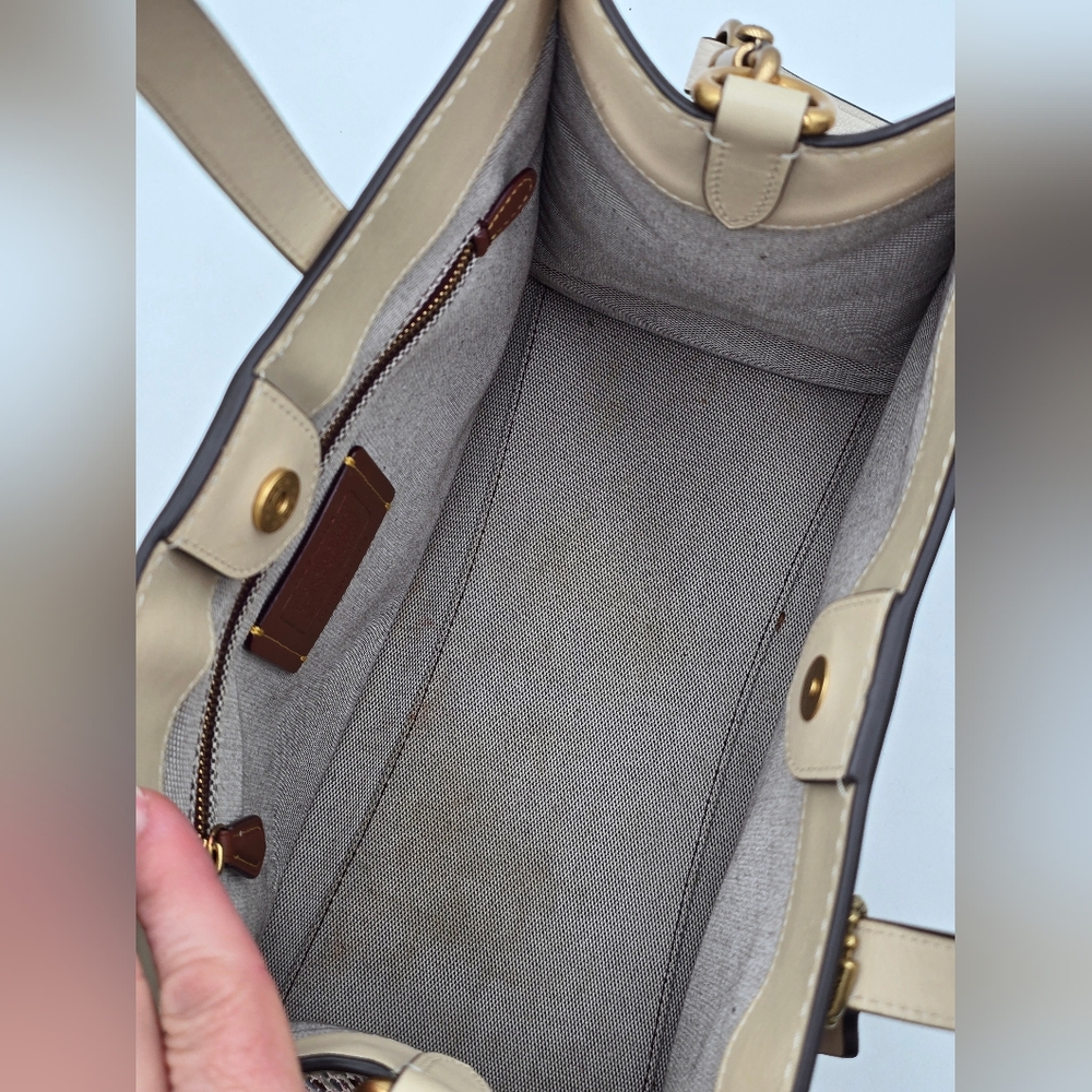 Coach Field Tote  In Upwoven Leather, Chalk Multi - Picture 10 of 16
